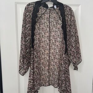 Sheer Floral Kimono with Lace Detail
